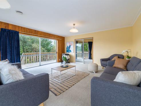 90 Rockside Road, Glenleith