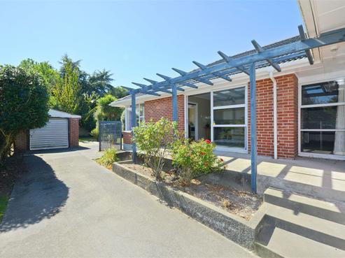 22 Gladson Avenue, Sockburn
