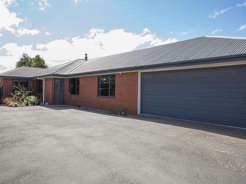 53 Trevors Road, Hampstead