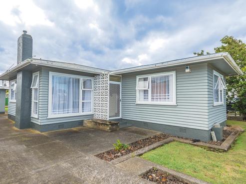 44 Surrey Road, Springvale