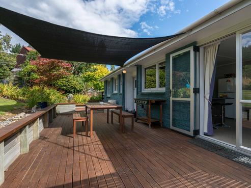 66 Reservoir Road, Sawyers Bay