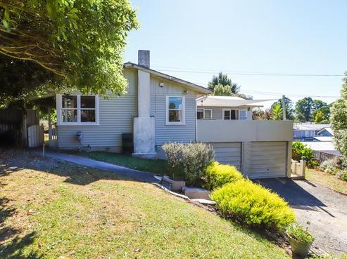 18 Manapouri Place, Glenview