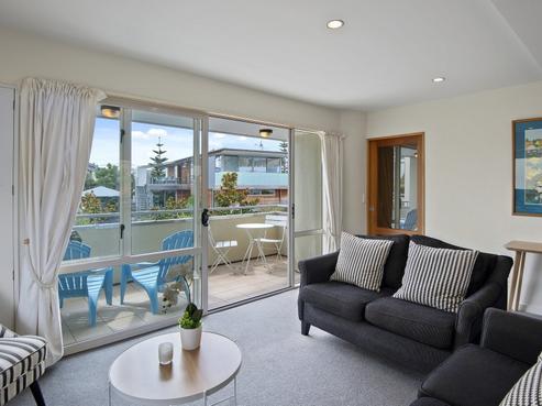 3/6 Burgess Street, Sumner