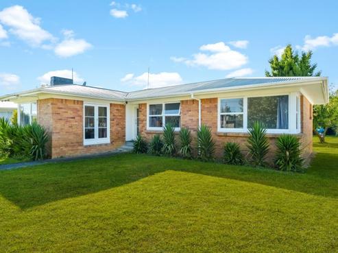 11 Yvonne Street, Melville