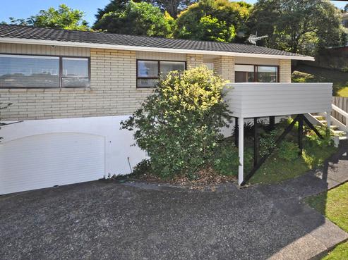 2/7 Newstead Avenue, Browns Bay