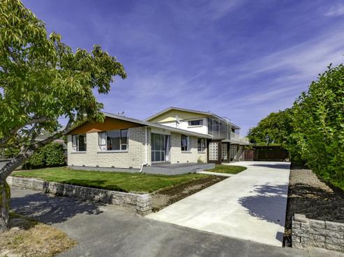 33 Northfield Road, Casebrook