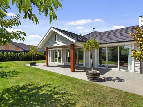 4 Leonie Lane, West Melton