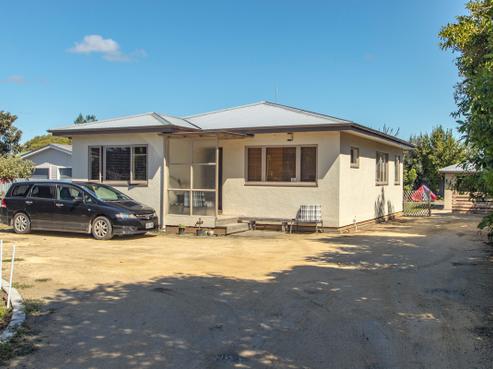 61 Riverbend Road, Onekawa