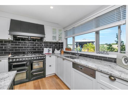19 Kauri Grove Drive, Kumeu