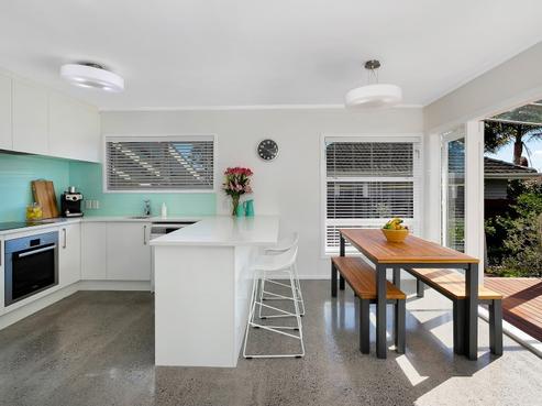 17A Saint Michaels Avenue, Point Chevalier