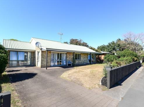 92 Carrington Avenue, Silverdale