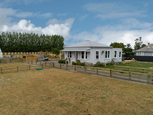 8 Arawa Street, Pipiroa