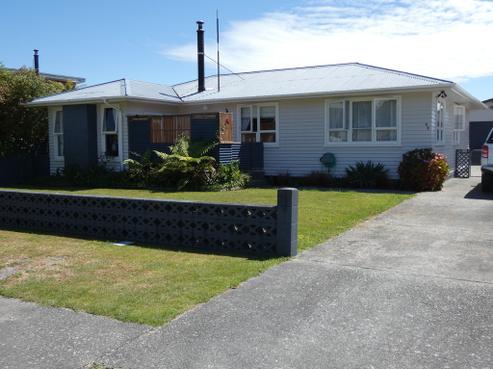 85 Livingstone Street, Hokitika