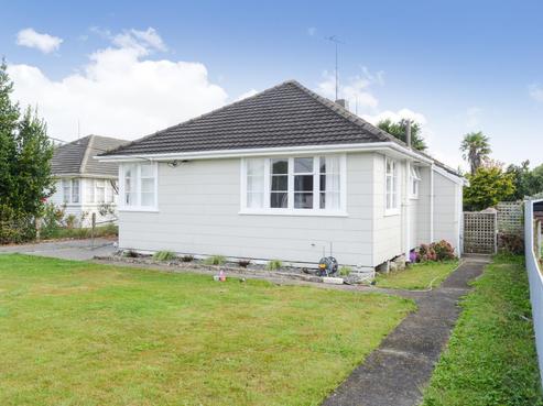 24 Bibby Street, Waipawa