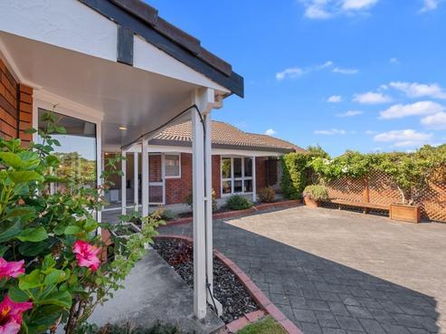 7 Crowden Place, Harrowfield
