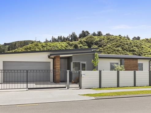 36 Meadowbank Drive, Belmont