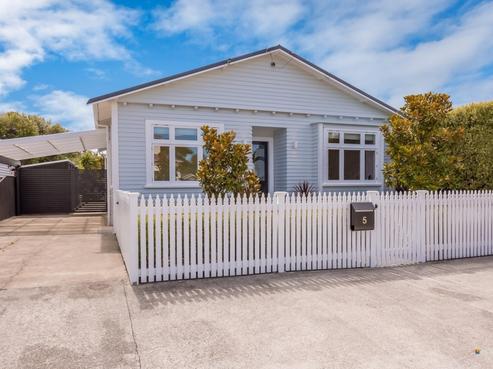5 South Street, Petone