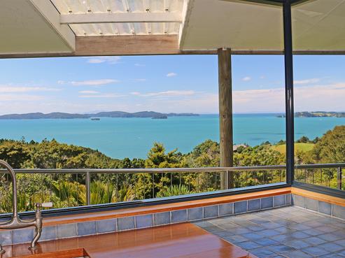 21 Kauri Drive, Sandspit