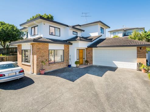 23 Crimson Park, Oteha