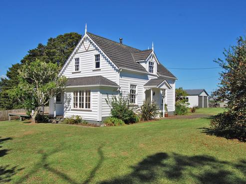 2214 State Highway 1, Kaiwaka