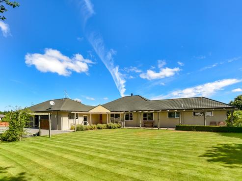 7 Boulez Mews, Rolleston