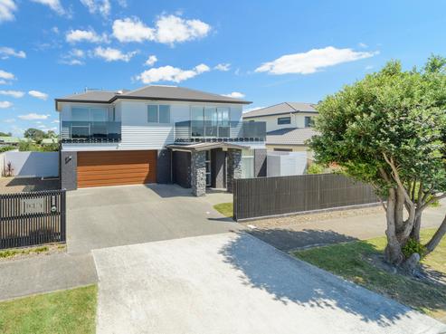 140 Ruapehu Drive, Fitzherbert