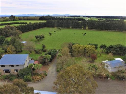 6 Old West Coast Road, Yaldhurst