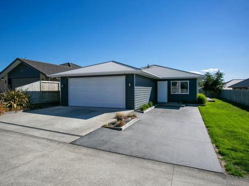 3A Alpers Ridge, Leamington