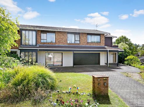 124 Stapleford Crescent, Browns Bay