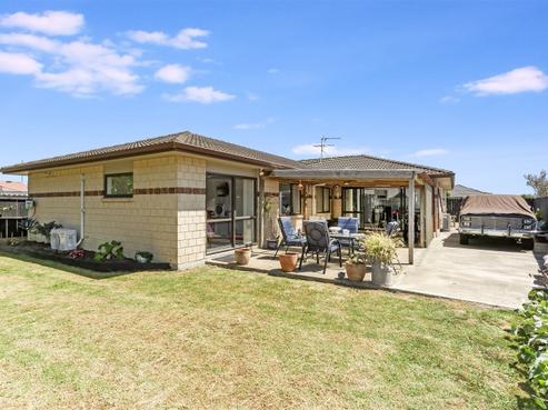 9 Mccall Drive, Waiuku