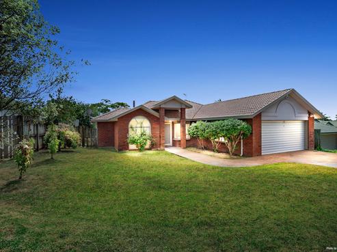 33 Bluebird Crescent, Unsworth Heights