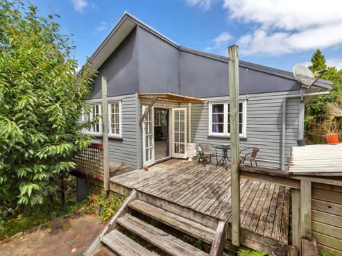 25 Shortland Street, Regent