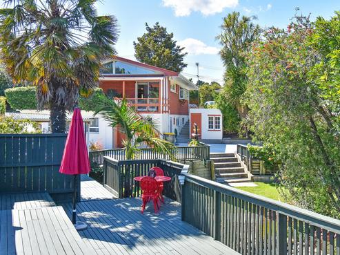 12 Scenic Drive, Hillpark