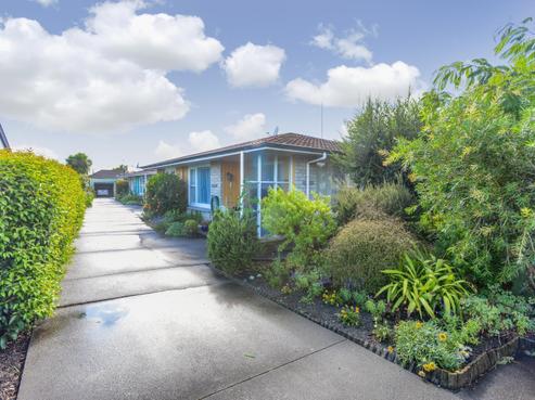 511 Burnett Street, Mahora