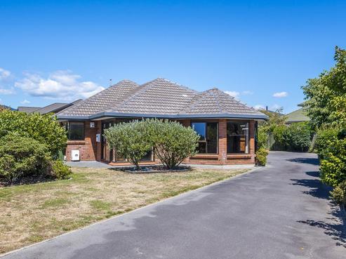 42 Cedar Drive, Paraparaumu Beach