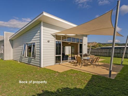 15 Pacific Place, Whitianga