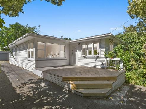 18 Evan Street, Belmont