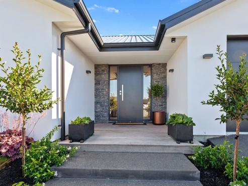 8 O'Rourke Place, Casebrook