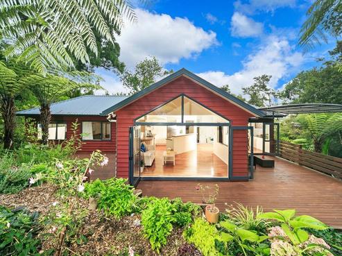 98 Pemberton Avenue, Bayview
