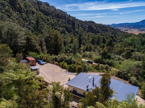 844 Long Plain Road, Takaka