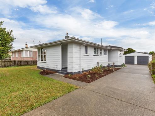 15 Meadow Park Crescent, Tikipunga