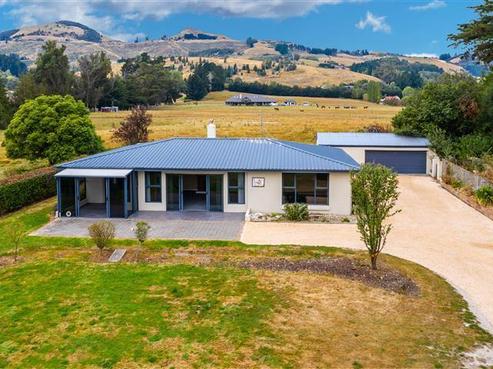 229 Gladstone Road South, East Taieri