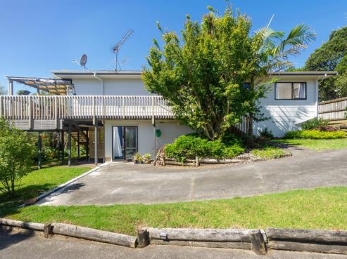 13A Dianthus Place, Browns Bay