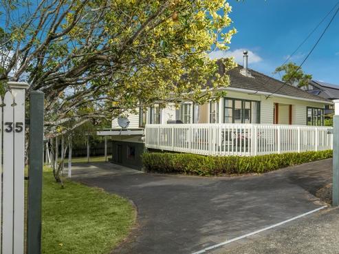 1/235 Lake Road, Belmont