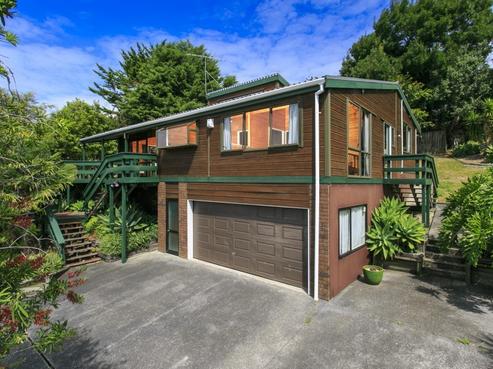 24 Penguin Drive, Murrays Bay