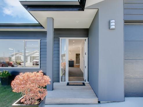 16 Manganui Place, Te Awa