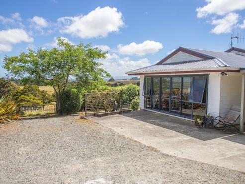 119 Bradleys Landing East Road, Arapohue