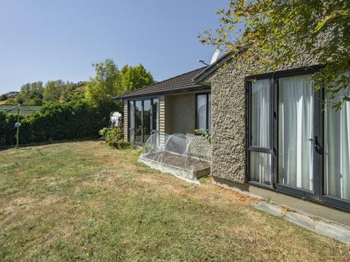11C Towai Street, Stoke