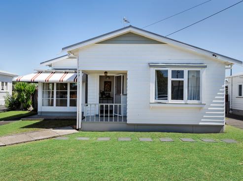 12 Moa Road, Point Chevalier