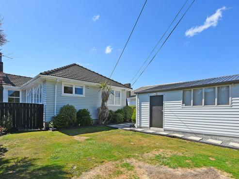 30 Sheridan Crescent, Trentham